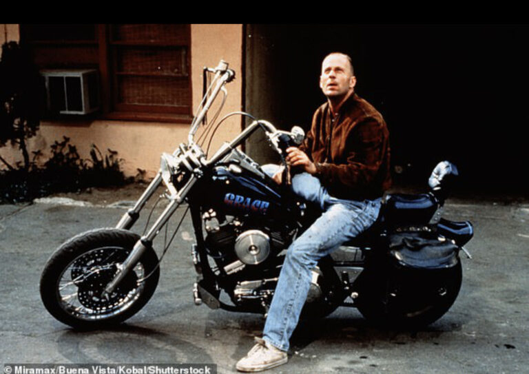 Bruce Willis has been diagnosed with the degenerative brain condition aphasia