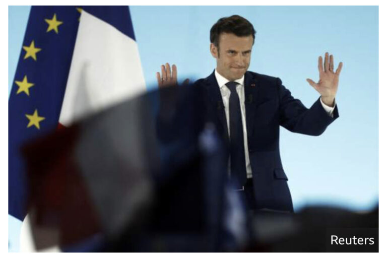 Macron asks voters to block the far right