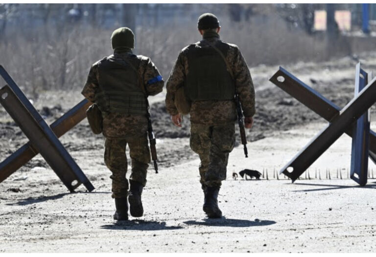 Ukraine and Russia conduct soldier-for-soldier prisoner swap