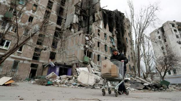 Red Cross aid workers released from detention near Mariupol