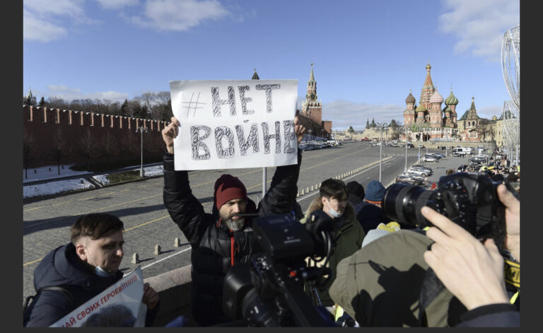After 3 months of war, Life in Russia has profoundly changed