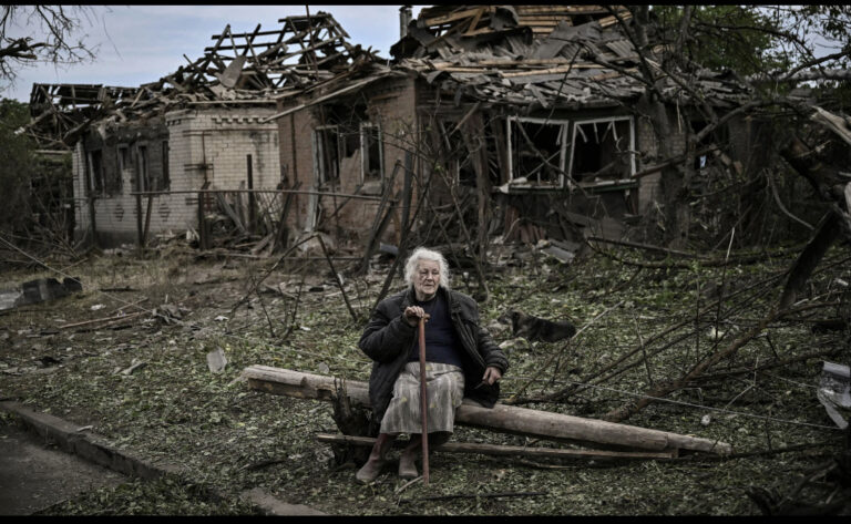 Russia-Ukraine War: Latest Development -Putin warns of new targets; Zelenskiy visits troops on eastern front