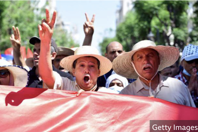Tunisian parties call for referendum boycott