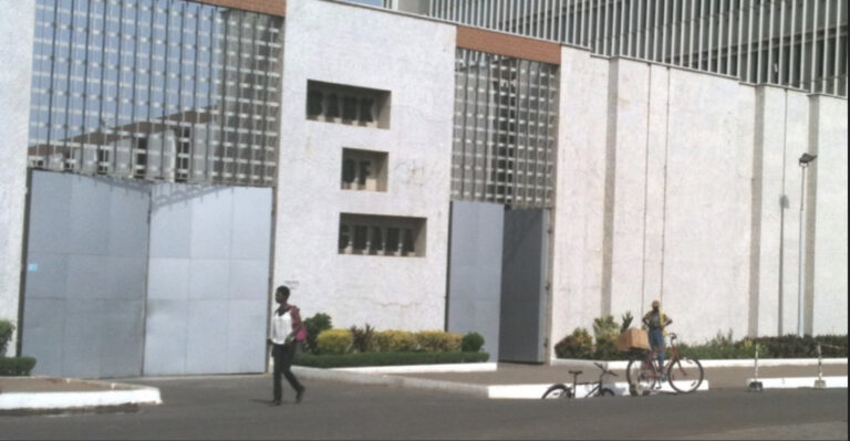 BoG Introduces Measures To Arrest Cedi
