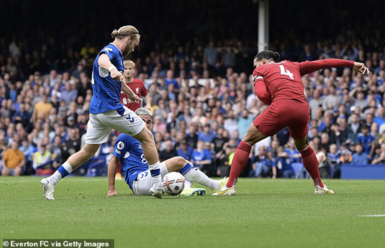 Everton earned point against Liverpool in tough Merseyside derby at Goodison