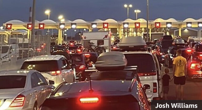 Calais ferry delay: Company apologies to Passengers for the delays