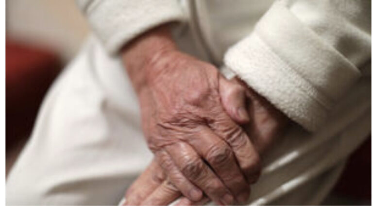 Dementia : Signs can be detect 9 years before diagnoses  – New Research