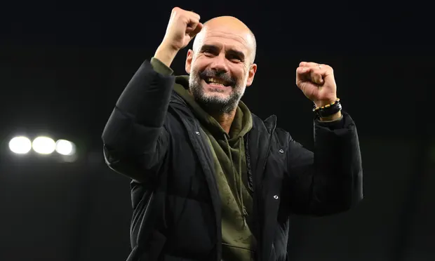 Pep Guardiola extends his management contract with Manchester City