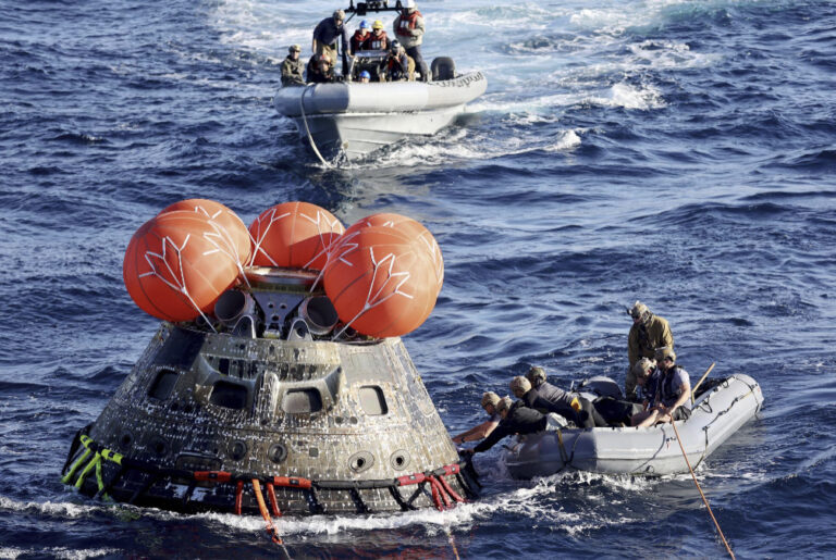 NASA Orion capsule safely blaze back from the moon