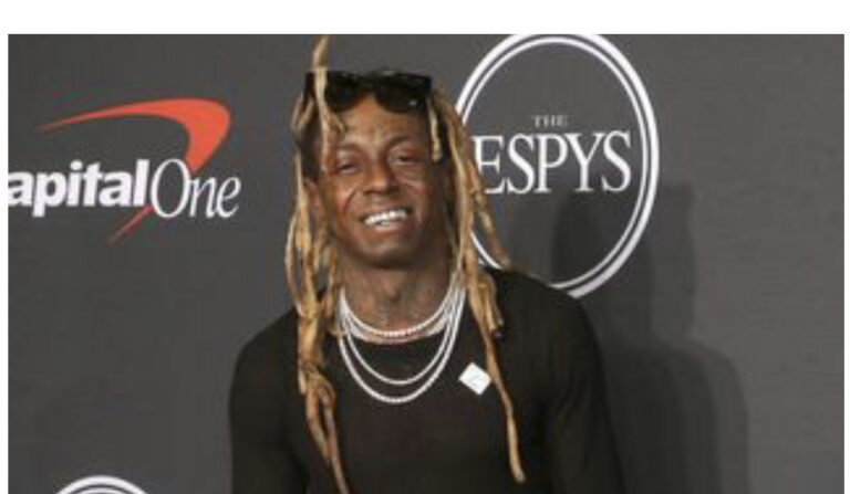 Lil Wayne Thanks Fans After Earning His First Diamond Certification
