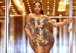 VIDEO:Moesha Boduong shows off erotic dance moves in nightclub