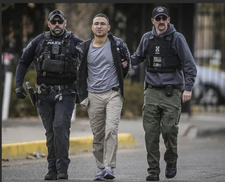 Failed Republican MP authorised shooting to  Democrat lawmakers homes