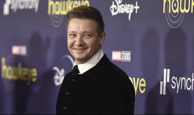 After the collision, Jeremy Renner is in a “serious but stable condition”