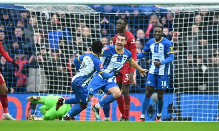 FA Cup: Brighton 2-1 Liverpool