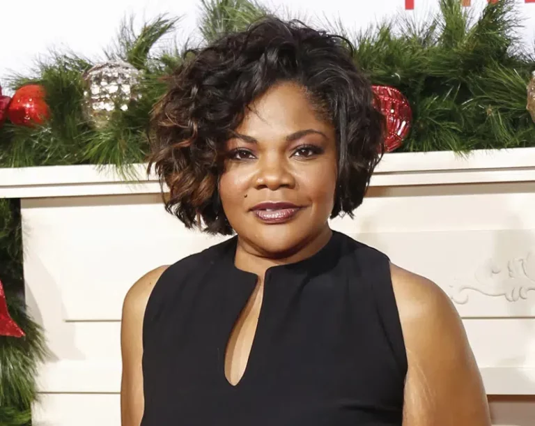 Mo’Nique sues CBS and Paramount for ‘Parkers’ royalties