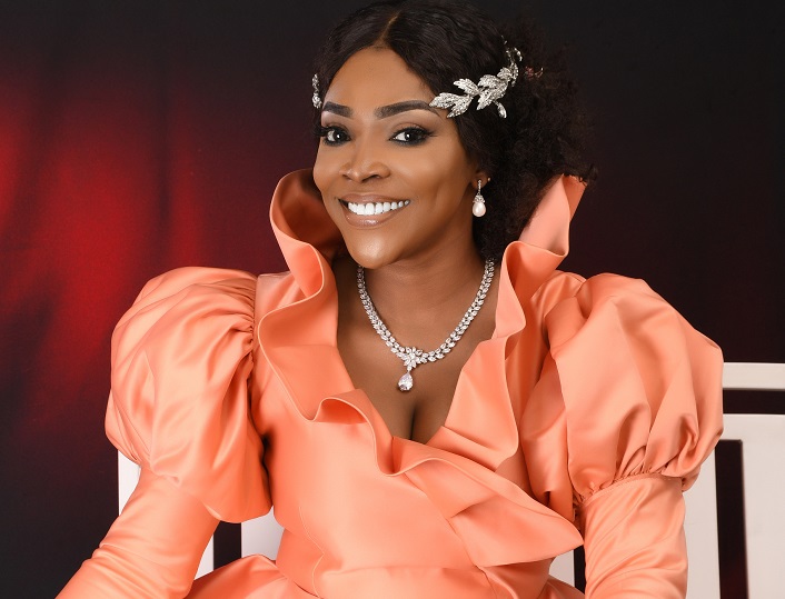 Work On Yourselves First Before Collabo —Jayana Tells New Acts