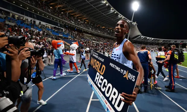 Athletics:Jakob Ingebrigtsen records world’s best in two mile event