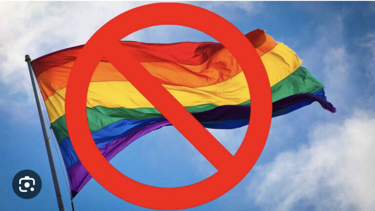 USA:Supreme Court Rules Businesses Can Discriminate Against Gay People