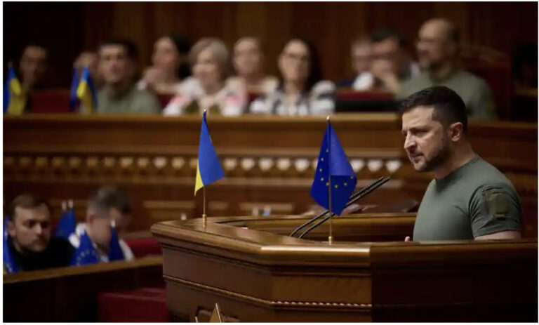 Zelenskiy issues fresh corruption warning