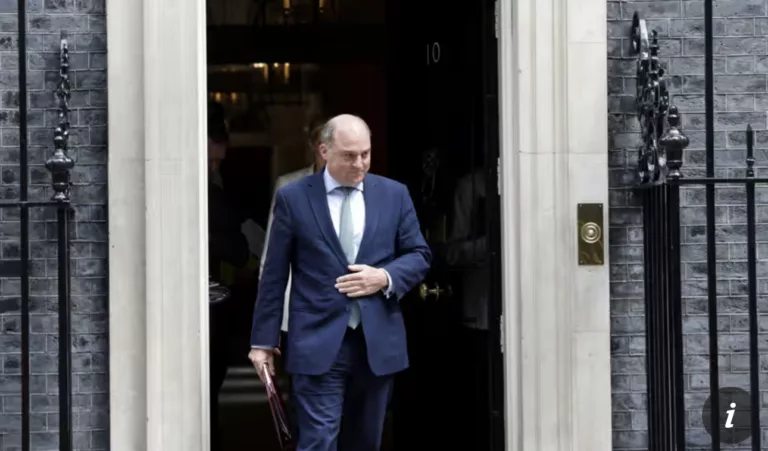 UK: Wallace resigns as Defence Secretary;Grant Shapps to replaced him