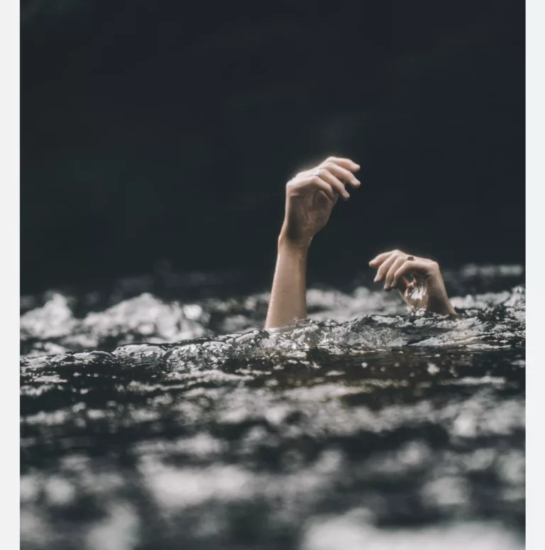 7 drown as two fishing boats capsize in Ada