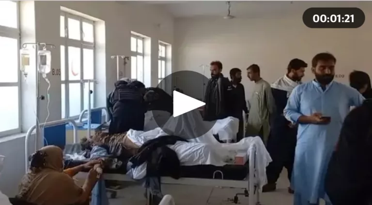 At least 59 people killed in twin attacks on mosques in Pakistan