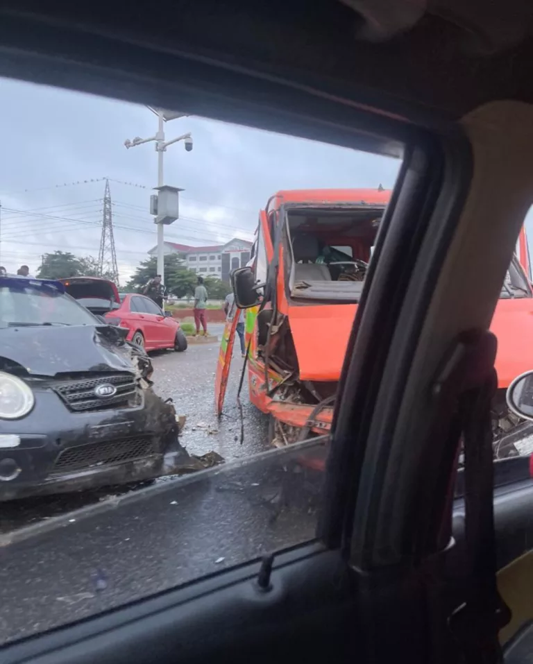 A horrible accident at the UPSA junction