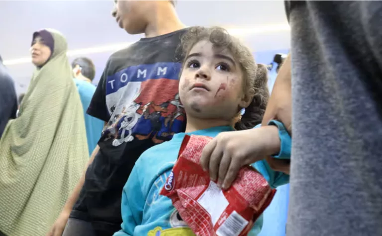 Pakistan condemns Israeli strikes on refugee camp
