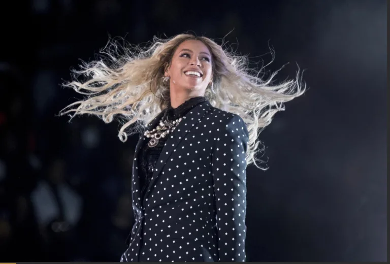 Beyoncé becomes the first Black woman to top Billboard country music chart