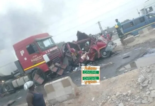 7 dead as tanker runs over trotro at Amasaman in Accra
