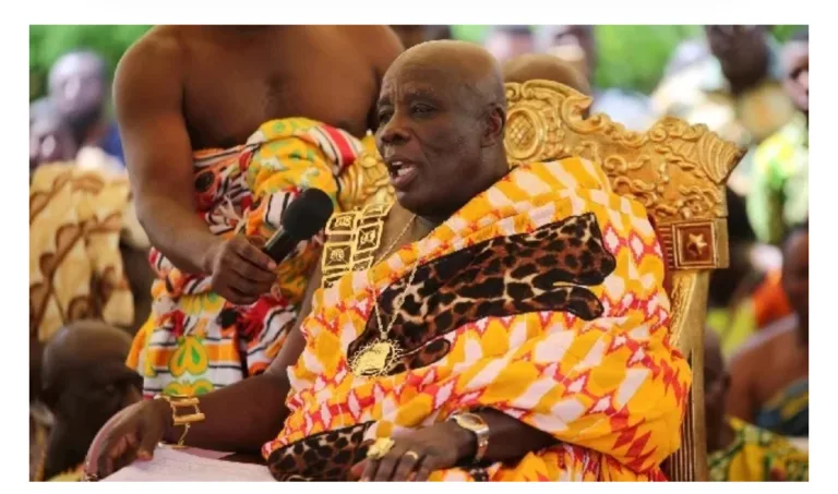 Ayensuano: Court issues arrest warrant for woman who allegedly insulted Okyenhene