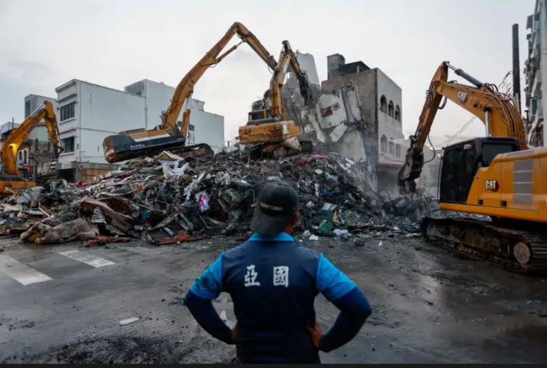 Taiwan Earthquake: 10 killed over 1000 injured