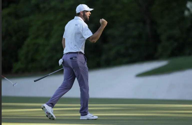 Scottie Scheffler lead one shot in the Masters