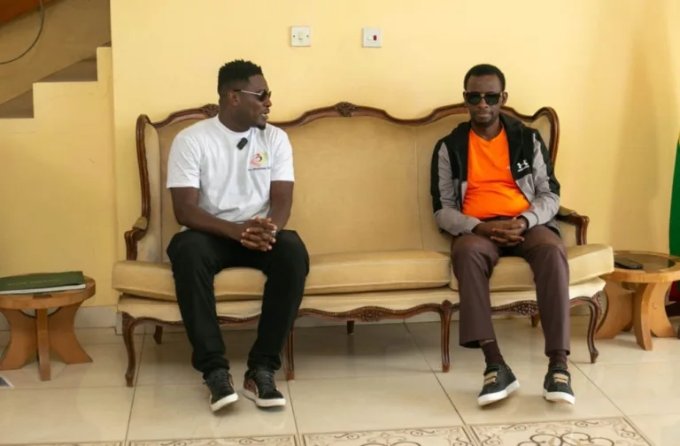ALL REGIONAL GAMES: ASAMOAH GYAN AND HIS TEAM COMPLETES WESTERN REGIONAL TORCH RELAY