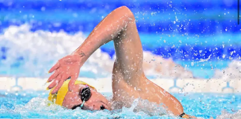 Australian Ariarne Titmus wins gold in 400m freestyle