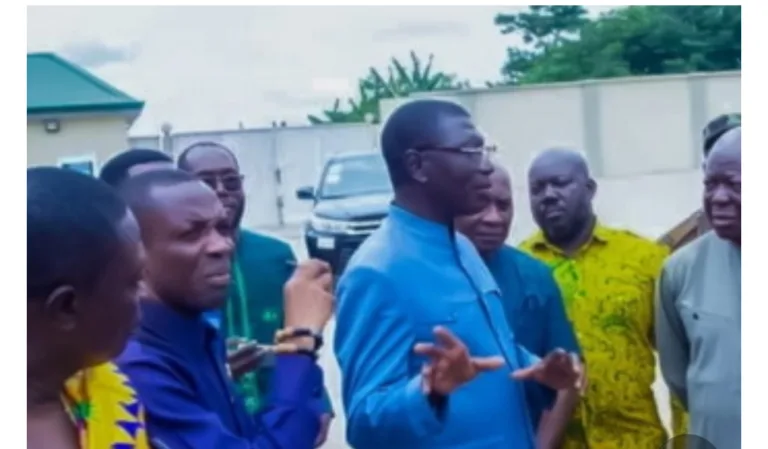 Otumfuo pays historic visit to leading pharmaceutical firm COA Research