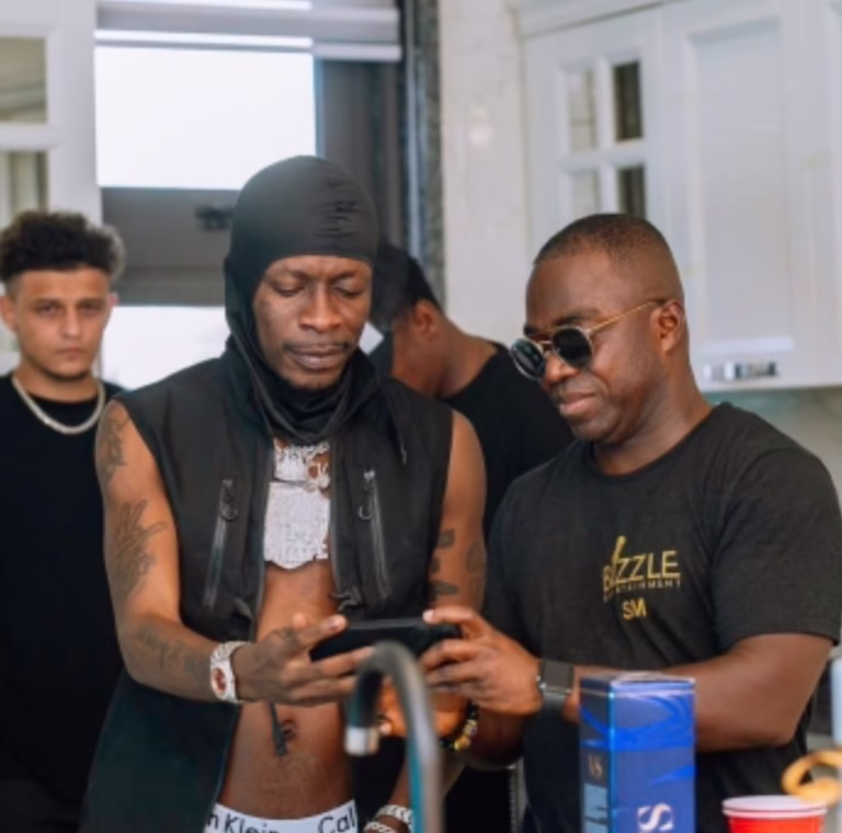 Shatta Wale granted GH₵10m bail after EOCO detention over Lamborghini case – Management