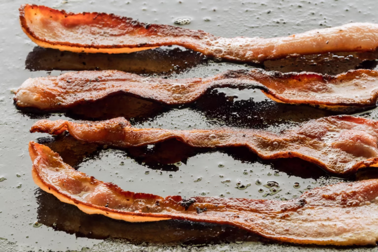 Scientists demand cancer warnings on bacon and ham sold in UK
