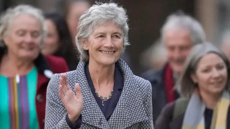 How the anti-establishment candidate won the Irish presidency