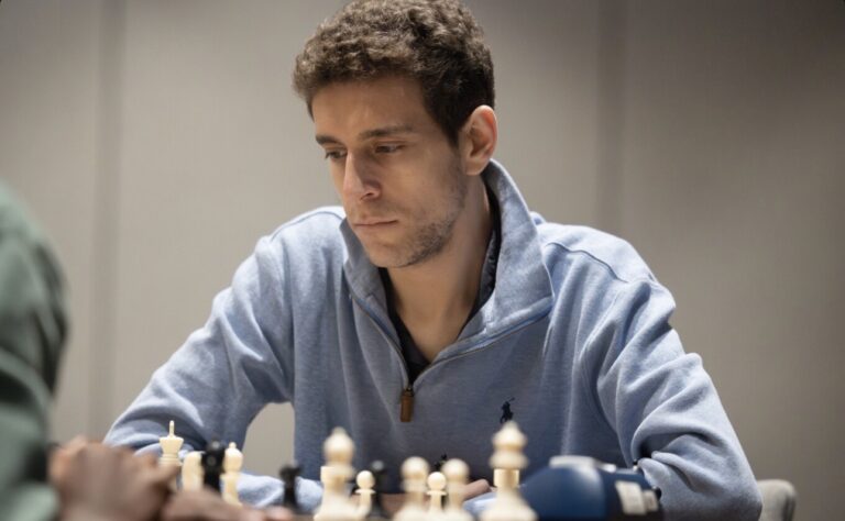 Chess grandmaster dies at age 29