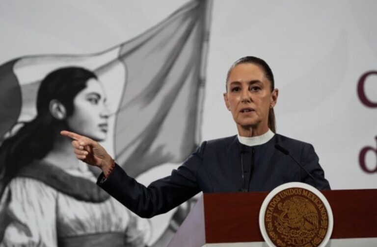 Man gropes Mexican president as she speaks to citizens on the streets