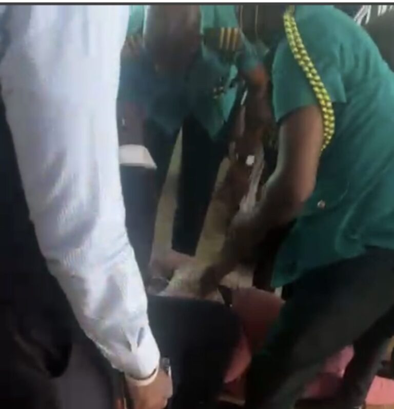 Immigration officers forcibly remove U.S. Deportees from Hotel in Accra