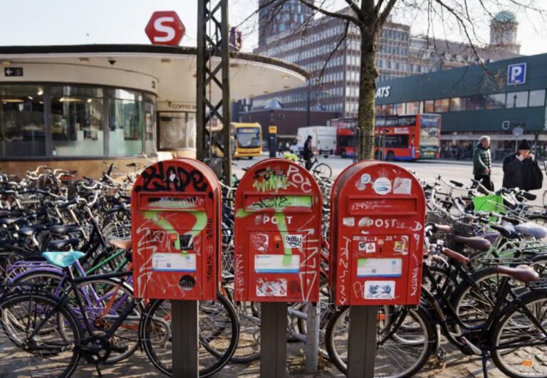 Danish postal service to stop delivering letters after 400 years amid digitalisation